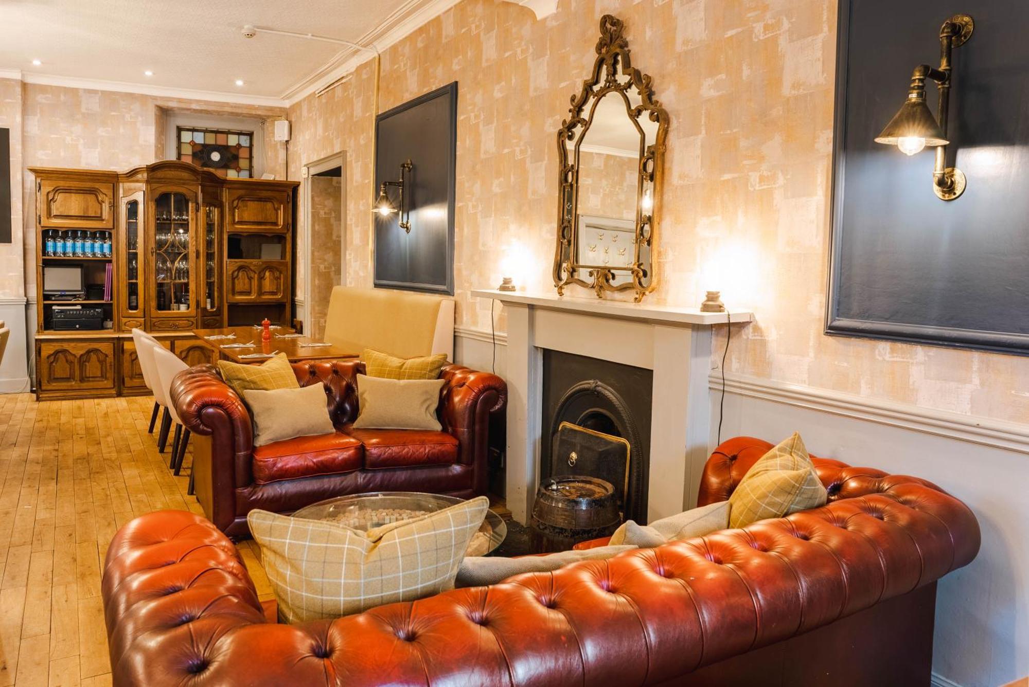 Traquair Arms Hotel Innerleithen Eksteriør billede