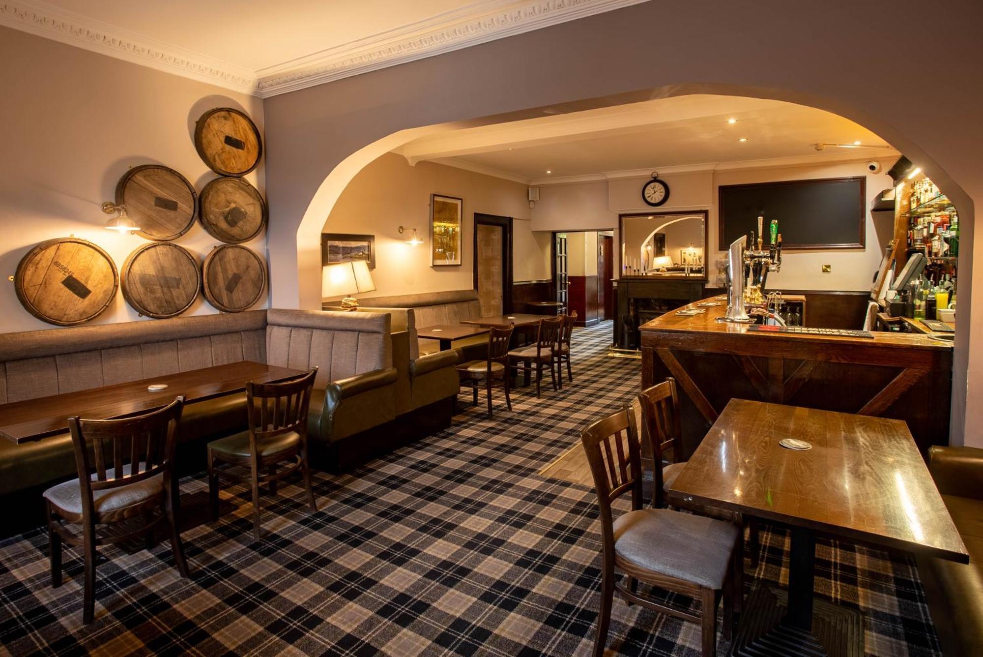 Traquair Arms Hotel Innerleithen Eksteriør billede