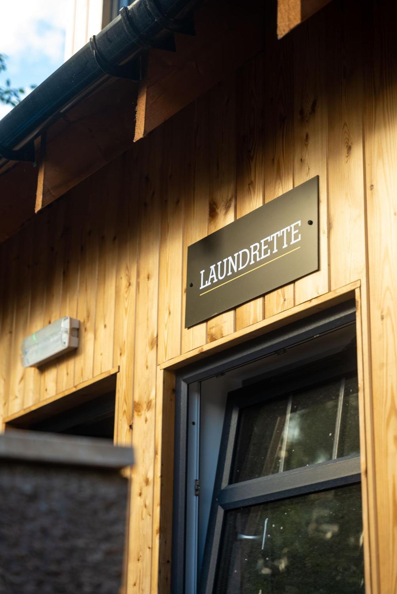 Traquair Arms Hotel Innerleithen Eksteriør billede