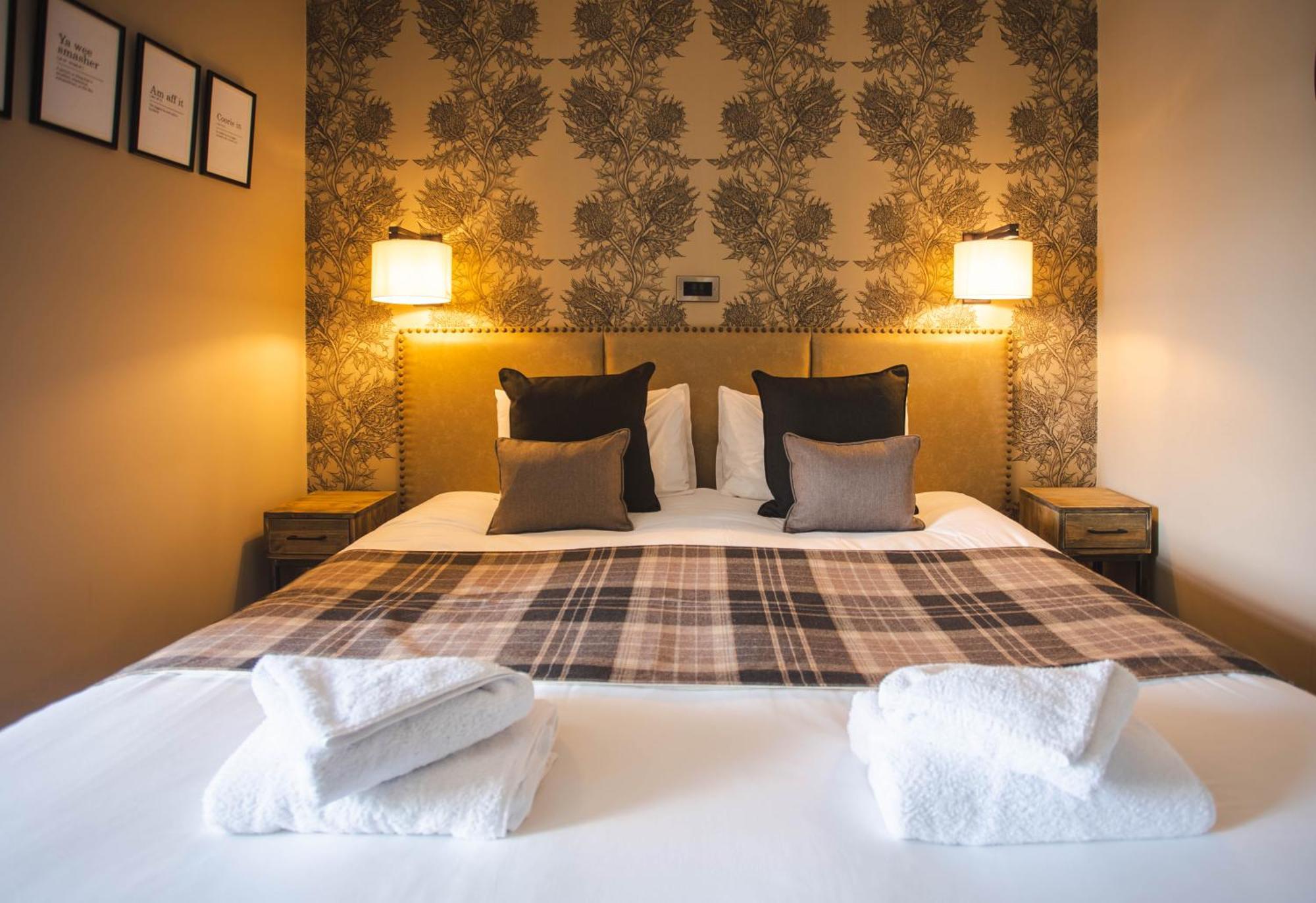 Traquair Arms Hotel Innerleithen Eksteriør billede
