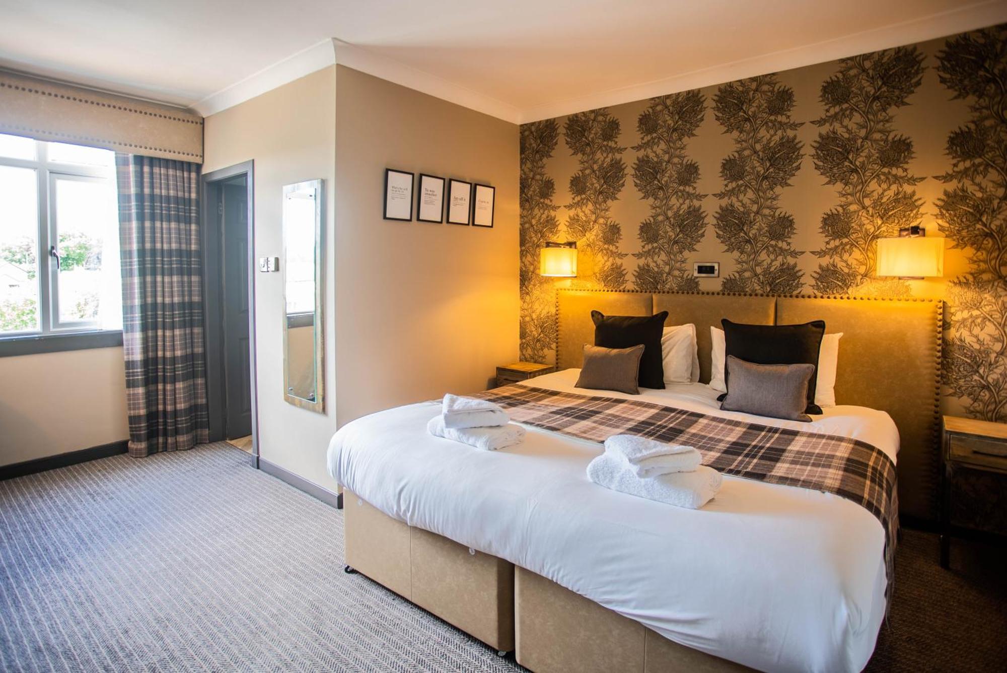 Traquair Arms Hotel Innerleithen Eksteriør billede