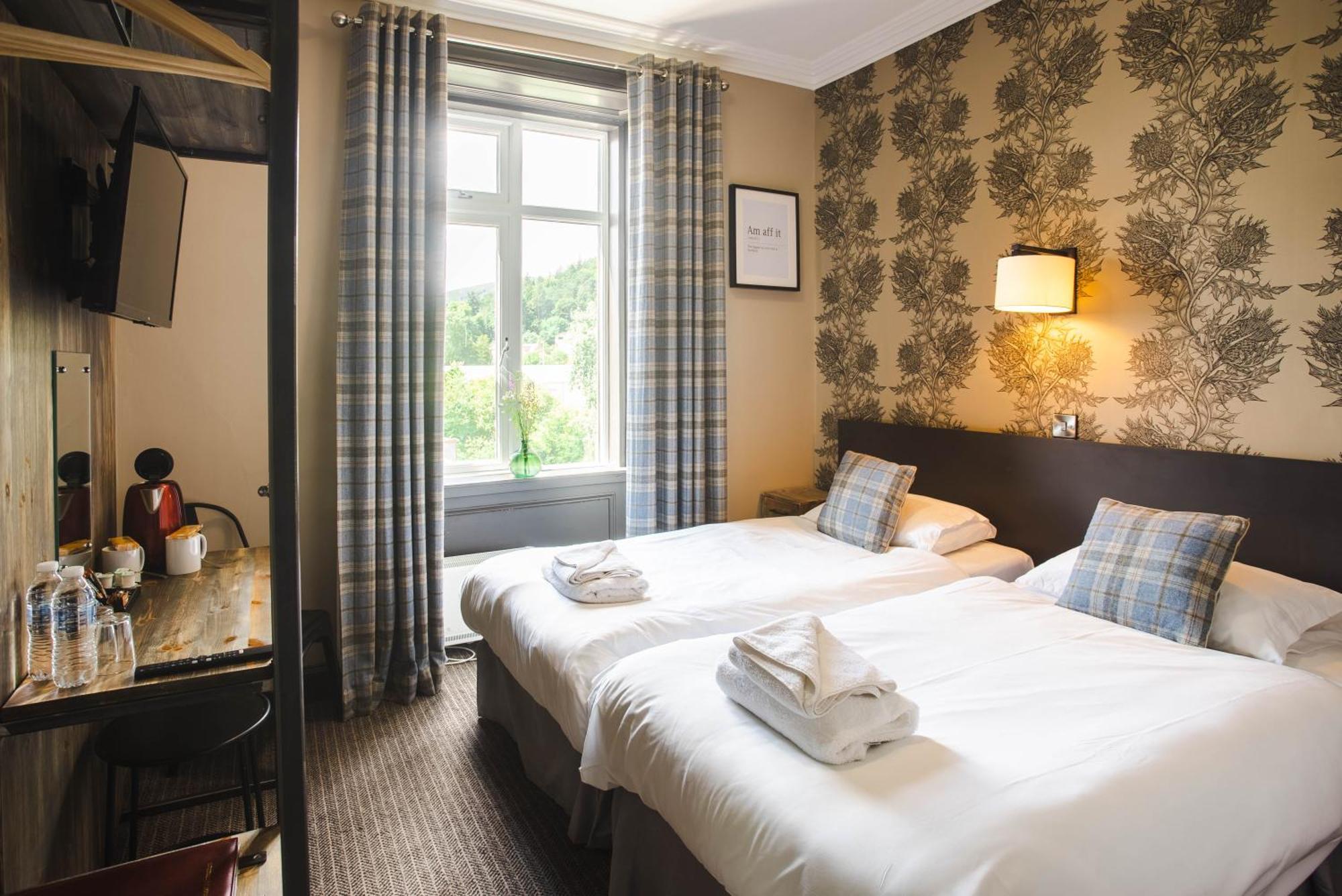 Traquair Arms Hotel Innerleithen Eksteriør billede